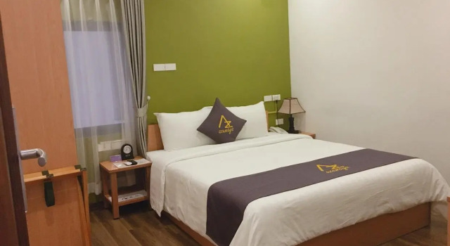 Номер Deluxe Hotel Azumaya Linh Lang