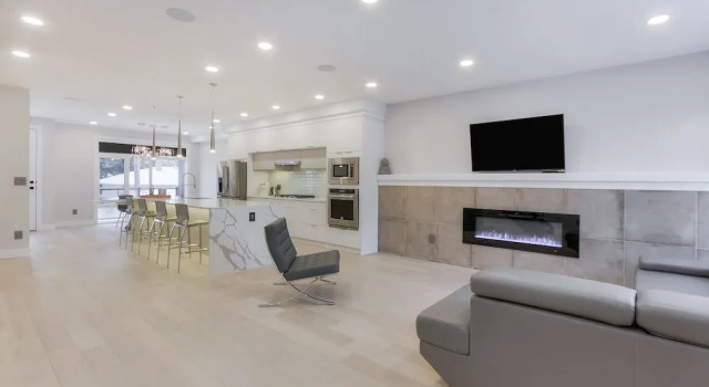 New Luxury Townhome 23, Prenota Hotel Northwest Edmonton Edmonton