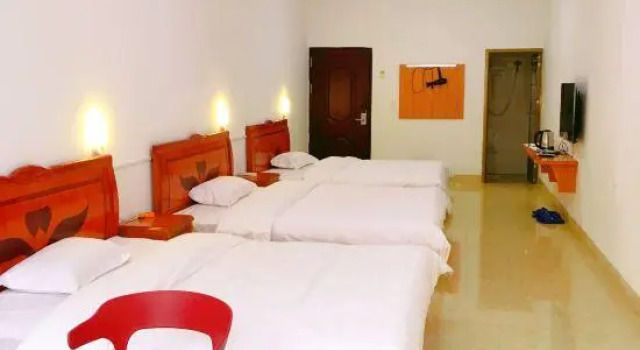 Fengqi Hotel