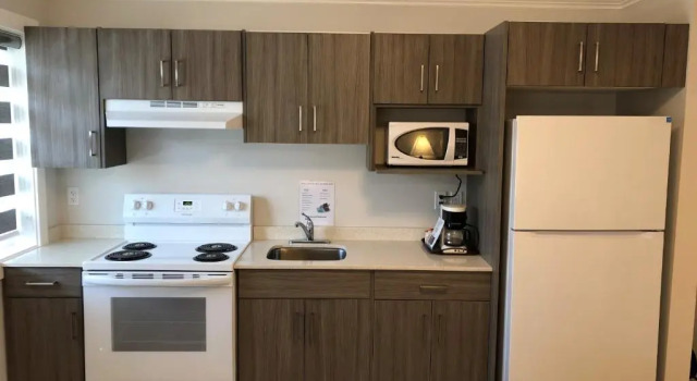 Люкс Deluxe Travelers Motel Penticton
