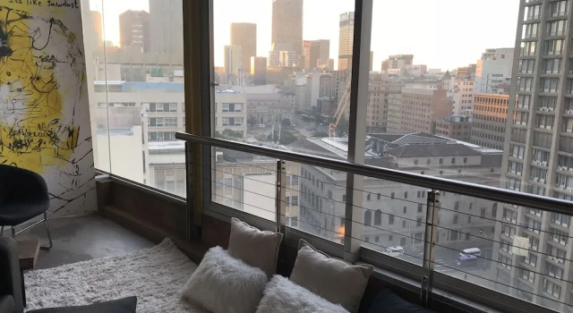 Студия Luxury The Franklin Loft Apartments