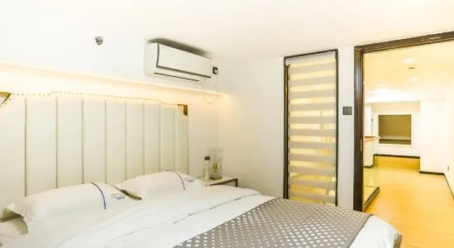 Люкс Luxury Tianmu Executive Apartment (Shenzhen North Railway Station Store)