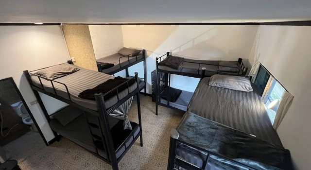 Кровать в общем номере U Hostel Koh Phangan