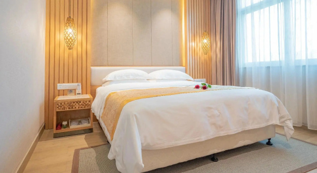 Трёхместный люкс с видом на море Excemon Beach Hotel Beihai