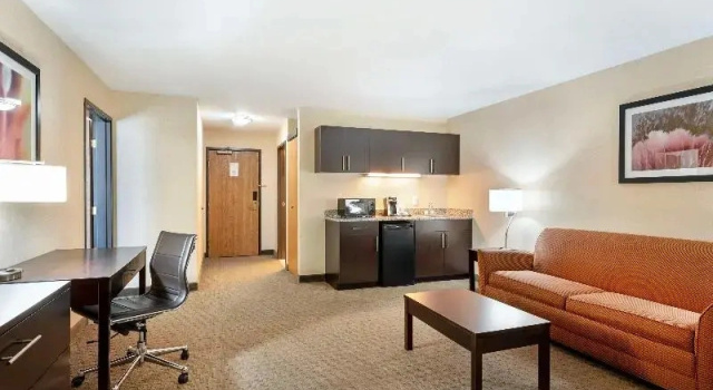 Одноместный семейный люкс Best Western Plus Howe Inn
