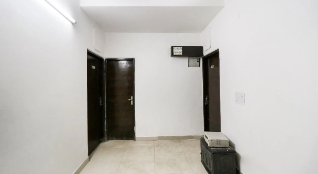 OYO 76727 Galaxy Inn