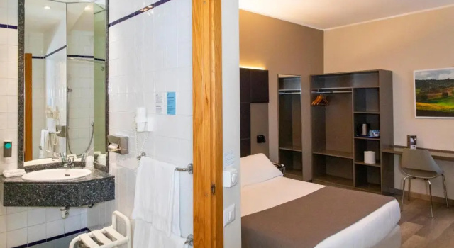 Двухместный номер Superior City Hotel & Suites