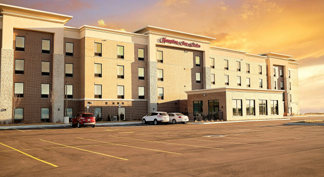Hampton Inn & Suites Dundee, Varaa Hotelli Dundee Michigan