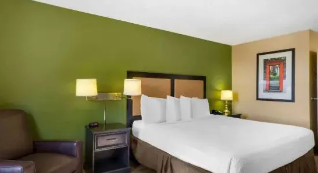 Номер Standard Studio 6 Extended Stay South Bend Mishawaka South IN