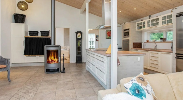 Alluring Holiday Home in Zealand With Sauna, Boek Hotel Hojby Sjaelland