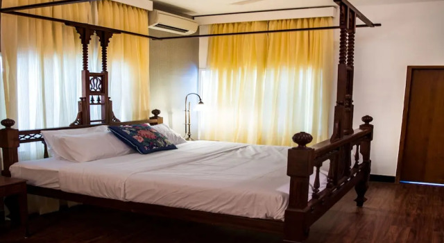 Двухместный люкс с балконом Ikhaya Artisanal Boutique House