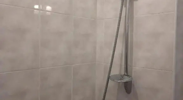 Четырёхместный номер Standard Badamdar Hotel