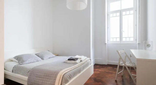 Baixa24 · City Center Private Sun Deck Apartment, Забронировать Апартаменты/квартира Cedofeita / Santo Ildefonso / Se / Miragaia / Sao Nicolau e Vitoria Порту, рядом с Театр Coliseu do Porto