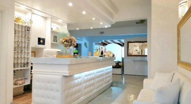 Hotel Sirena, Varaa Hotelli Peschici Foresta Umbra