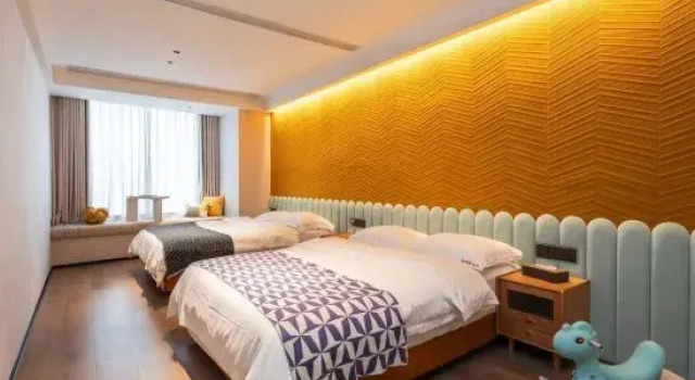 Люкс Hola Qieman Motor Hotel