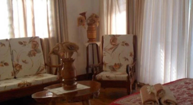 Le Port Guest House, Boek Pension Gastenverblijven in Praslin-eiland, Pension