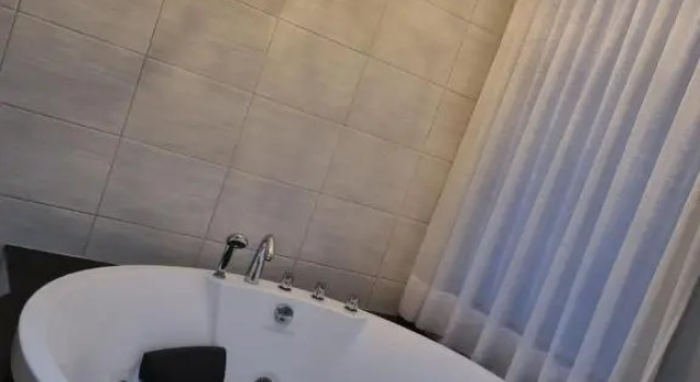 Люкс Presidential Hotel e Locadora Vizon
