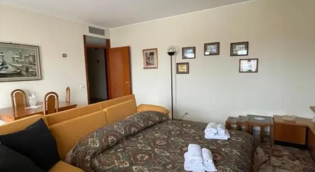 Appartamento Sole, Buchen Sie Ferienwohnung Nova Milanese Lombardei