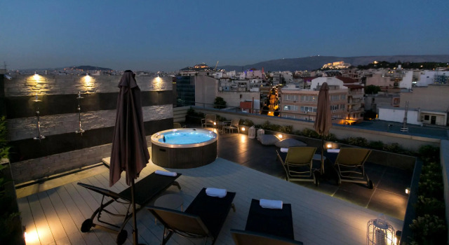 Люкс 47 Luxury Suites
