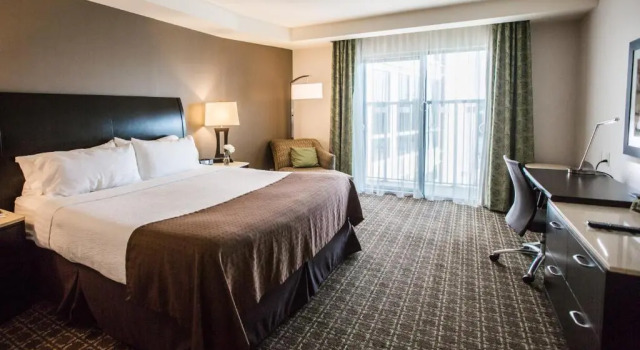 Двухместный номер Standard с балконом и с видом на бассейн Live Oak, Charleston Historic District, a Tribute Portfolio Hotel