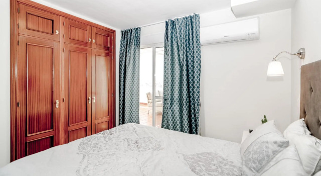 PDM - Elegant Apartment with Breathtaking Sea view, Забронировать Апартаменты/квартира Эстепона Коста-дель-Соль, рядом с Пляж Рада