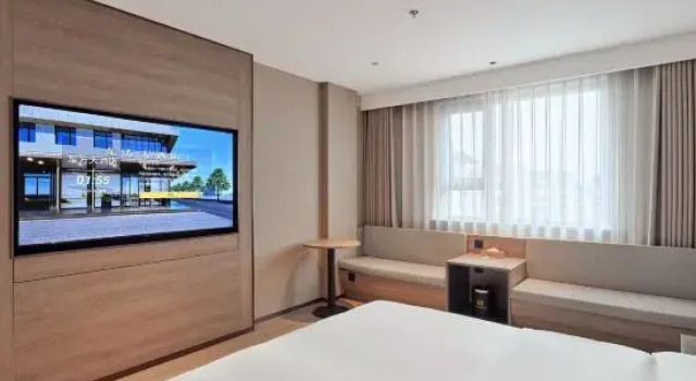 Люкс Deluxe Chenggu Oriental Hotel