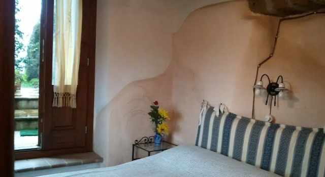 Ancient Rural Tower in Tuscia Area, Near Viterbo Italy, Book Feriehus Villaer i Lake Vico, Villa