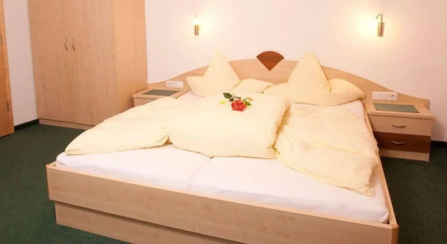 Apart Felsenhof, Rezervați Hotel-apartament Längenfeld 