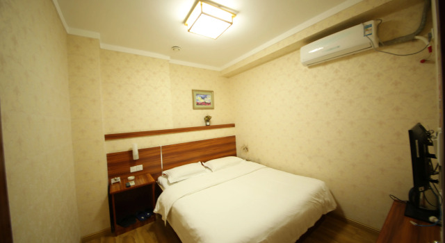 Black Tent Youth Hostel, Buchen Sie Hostel Zhenxing Dandong