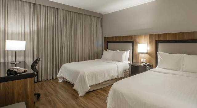 Четырёхместный номер Standard Marriott São Paulo Airport Hotel