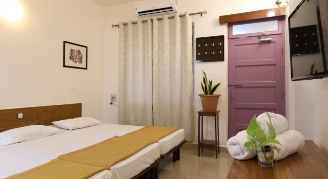 Трёхместный номер Deluxe с балконом и с видом на город Teles Westend Hotel