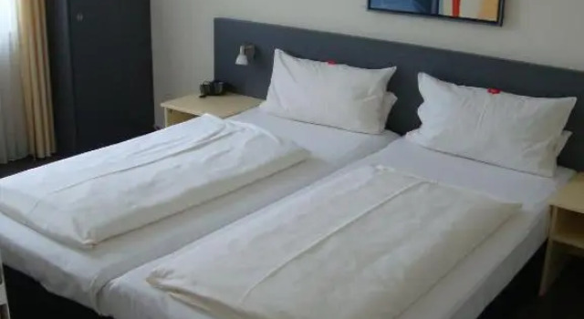 Двухместный люкс Standard Hotel International am Theater