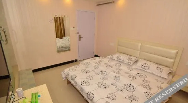 Wuhan City Post Home Fashion Hotel Wansongyuan Youth Road Shop