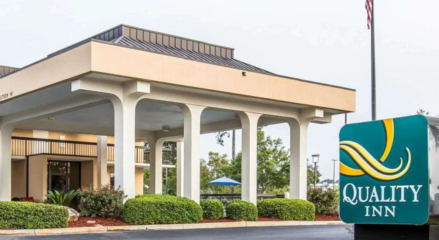 Quality Inn At the Mall - Valdosta, Rezerwuj Hotel Valdosta Georgia