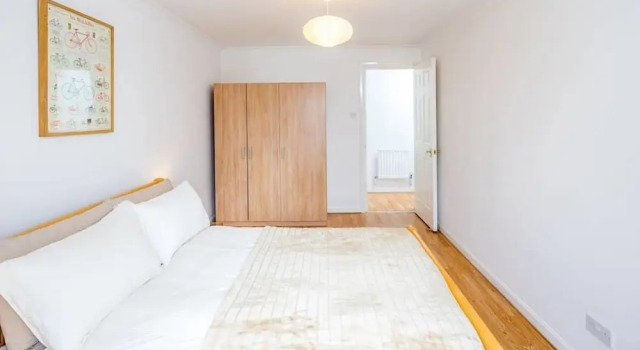 Charming 2BR Apartment near the ExCeL, Varaa Huoneisto Asunnot kohteessa Merseyside, Huoneisto