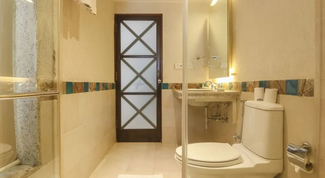 Номер Luxury с балконом Sonesta Inns Beach Resort - Candolim Beach