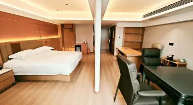 Люкс New Bolangsha Hotel (dl Fat Donglai Branch)