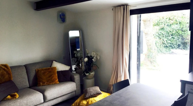 Studio in Roquefort-la-bédoule, With Enclosed Garden and Wifi - 4 km F, Забронировать Отель Рокфор-ла-Бедуль Альпы