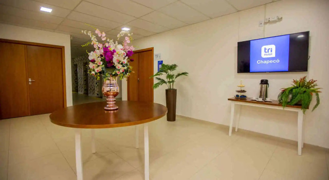 Tri Hotel Chapecó, Book Hotel Chapeco 