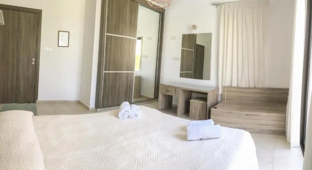 Willa 4 pokoje z widokiem na morze Platzia Beach Villas
