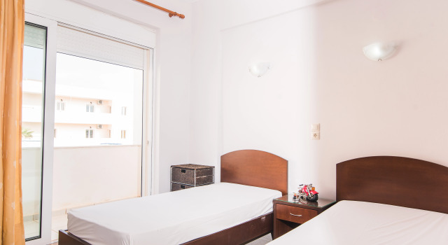Yiannis Manos Hotel