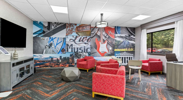 Clarion Pointe Franklin - Nashville Area, Buchen Sie Hotel Franklin Tennessee