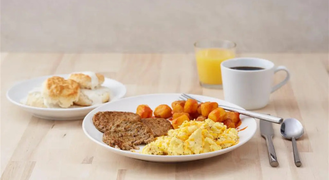Drury Inn & Suites Findlay, Varaa Hotelli Findlay Ohio