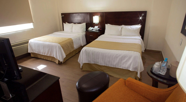 Best Western Centro Monterrey, Забронировать Отель Монтеррей Монтеррей, рядом с Торгово-офисный центр Pabellon M