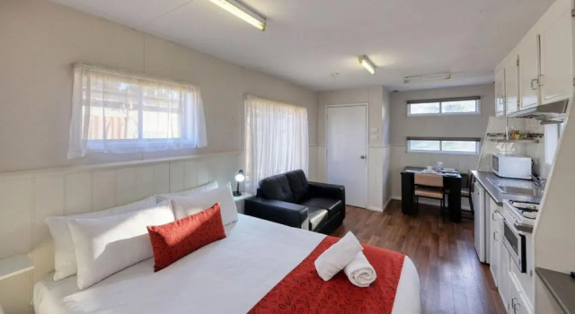 Студия Standard Yarrawonga Riverlands Tourist Park