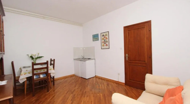 Apartments Ive, Забронировать Апартаменты/квартира Ровинь Rovinj Riviera, рядом с Пристань для яхт Ровиня