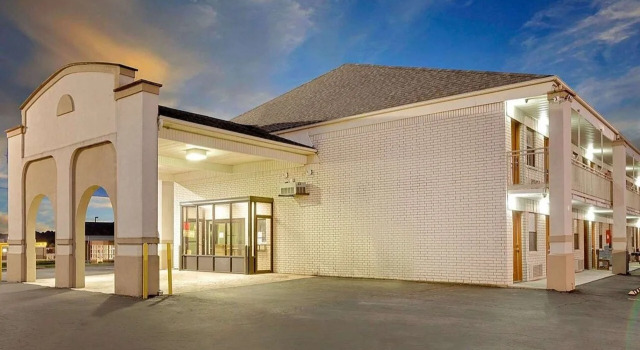 Morrilton Inn, Boek Motel Hotels in Missouri met zwembad, Zwembad