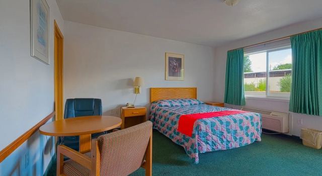 Номер Comfort Budget 8 Motel