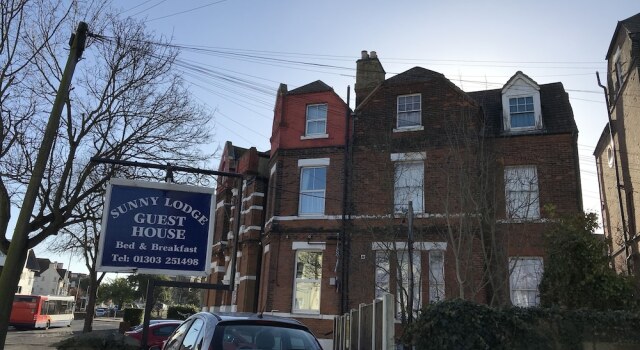 Sunny Lodge Guest House, Rezervați Pensiune Folkestone Kent