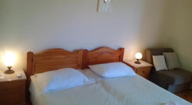 Studio with a view, Prenota Hotel Hotel a Croatian Islands con parcheggio, Parcheggio